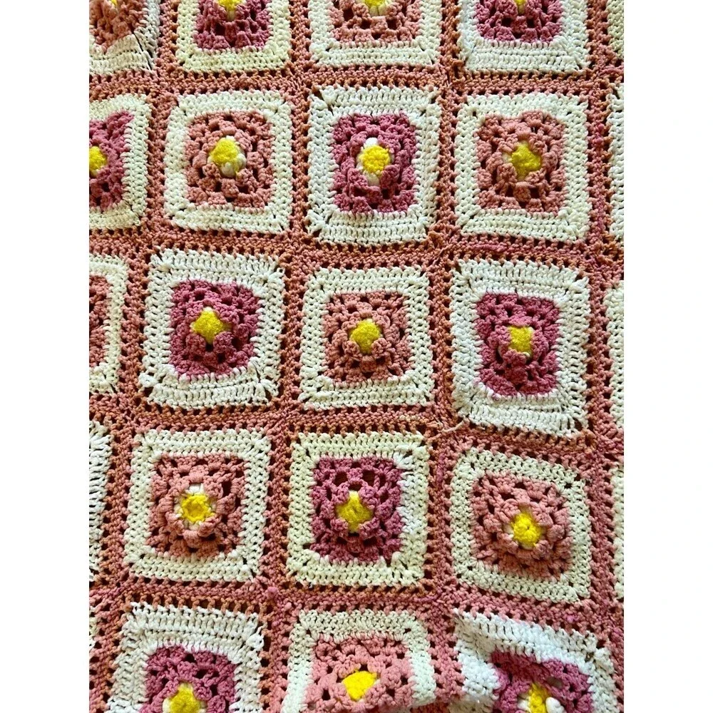 VTG Granny 3D Rose Square Crochet Afghan Blanket Pink White Handmade Flower Yell
